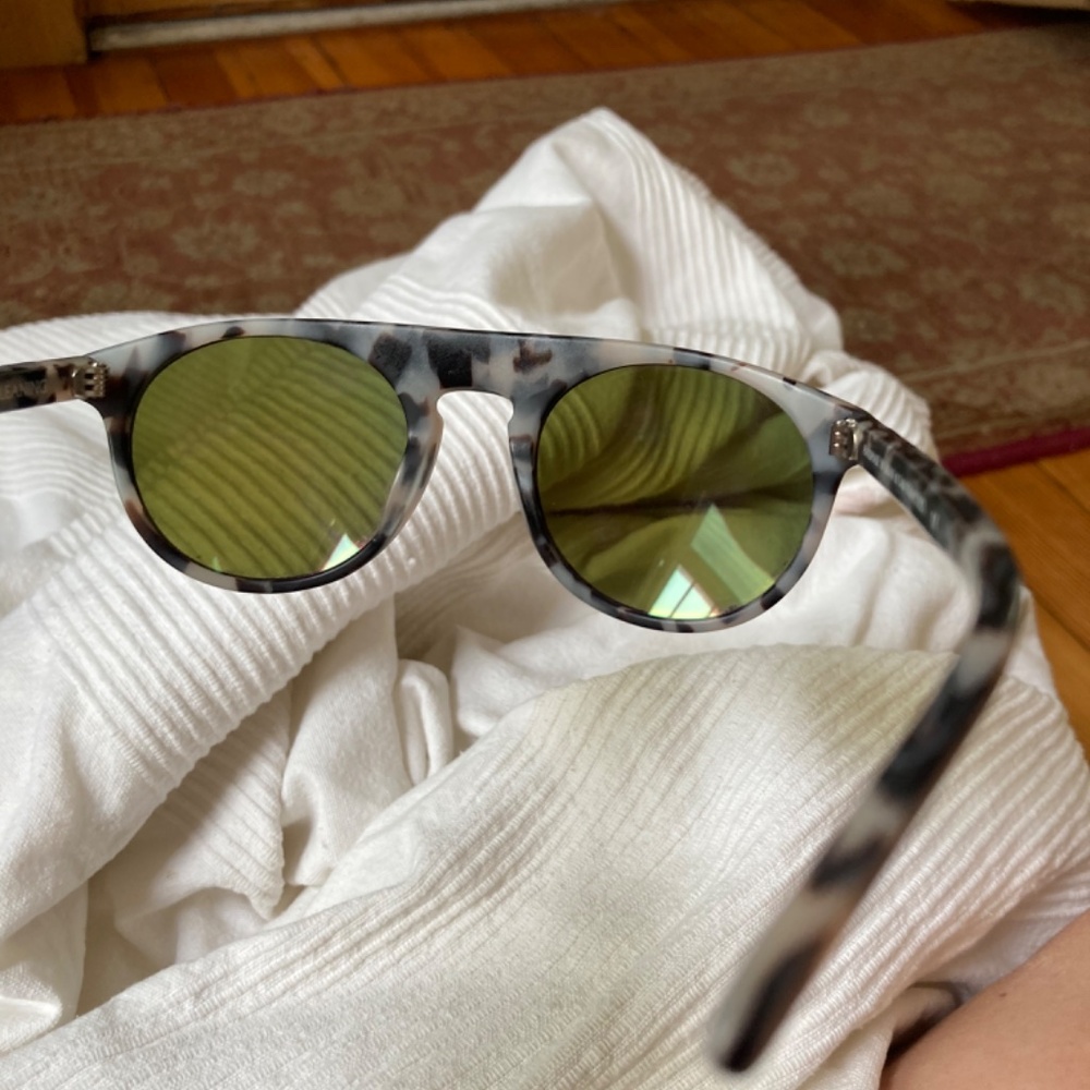 Westward Leaning handcrafted sunglasses - Voyager - Picture 6 of 7